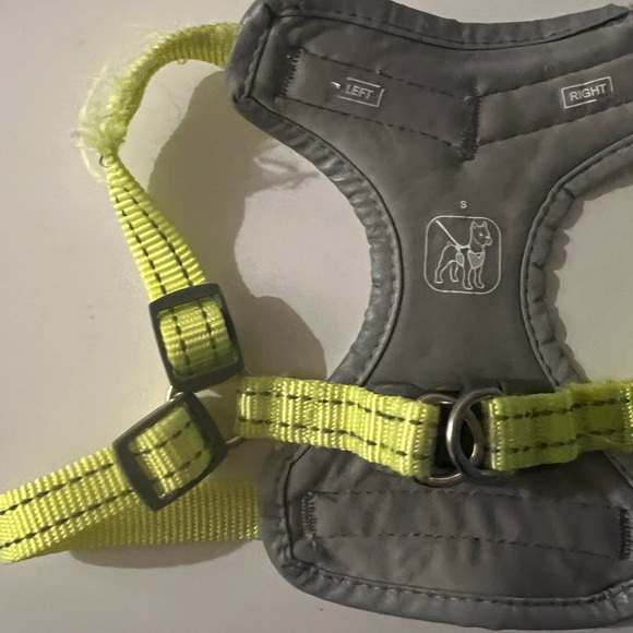 Boots & Barkley™M
MESH HARNESS
Pet
Size Small - Picture 4 of 12